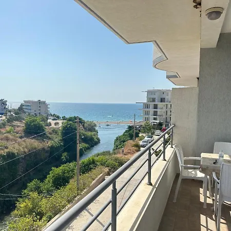 Aron Apartament شقة ساراندا